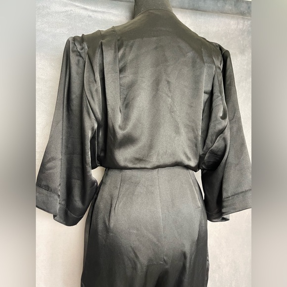 Vintage black satin jumpsuit size small - Picture 5 of 6